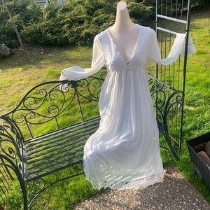 White empire style, prairie  ,  ruffled lace sleeve midi length dress HP 25